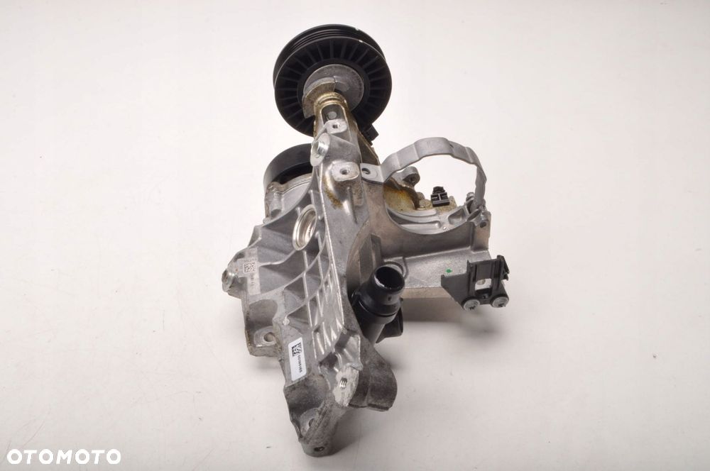 BMW 3 G20 G21 G30 G31 2.0 HYBRYDA POMPA WODY 23R 8650987 - 6