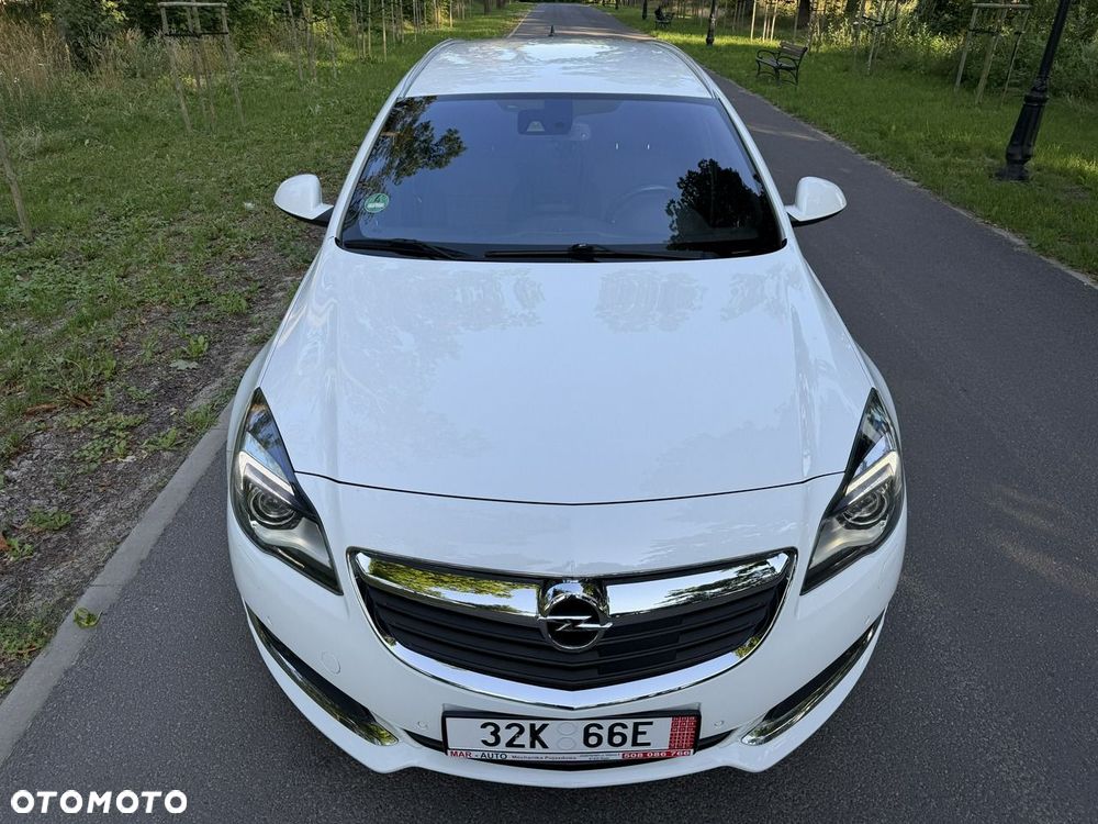 Opel Insignia - 17