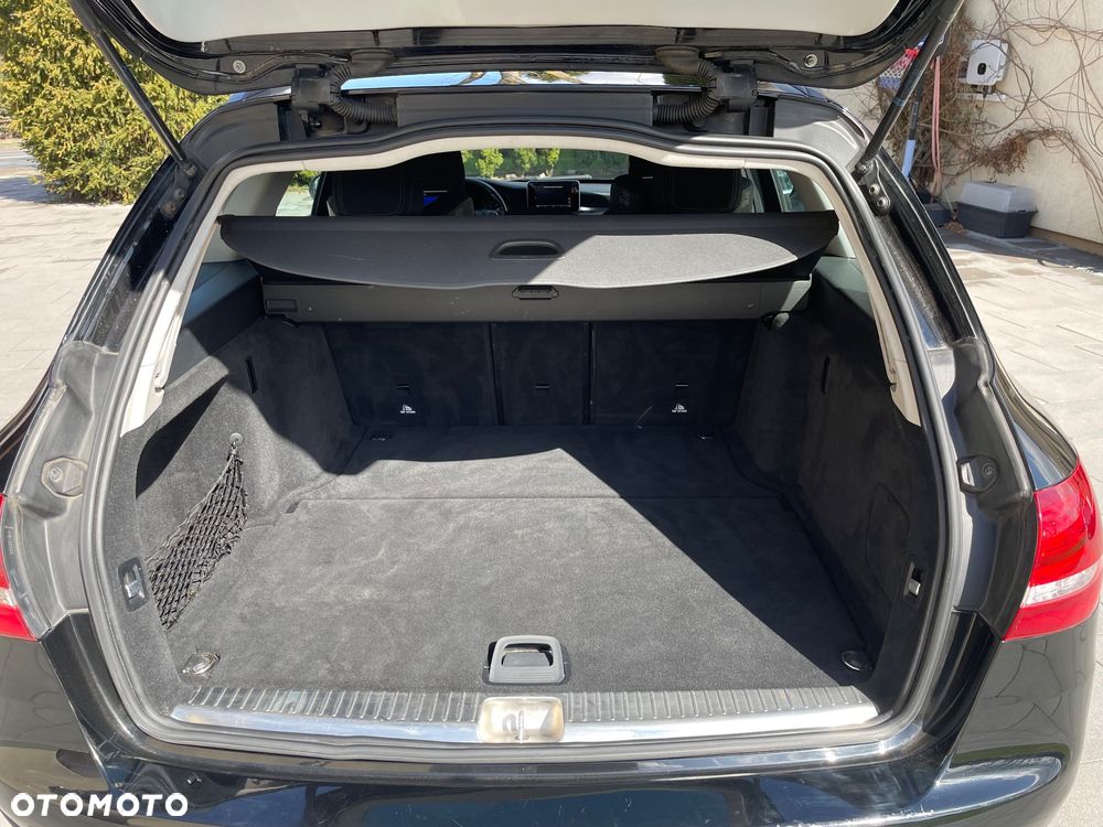 Mercedes-Benz Klasa C - 35