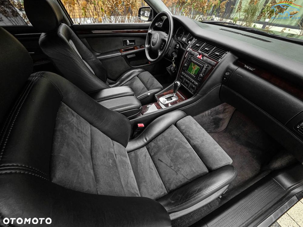 Audi A8 W12 quattro - 22