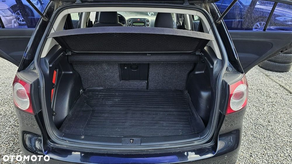 Volkswagen Golf Plus - 23