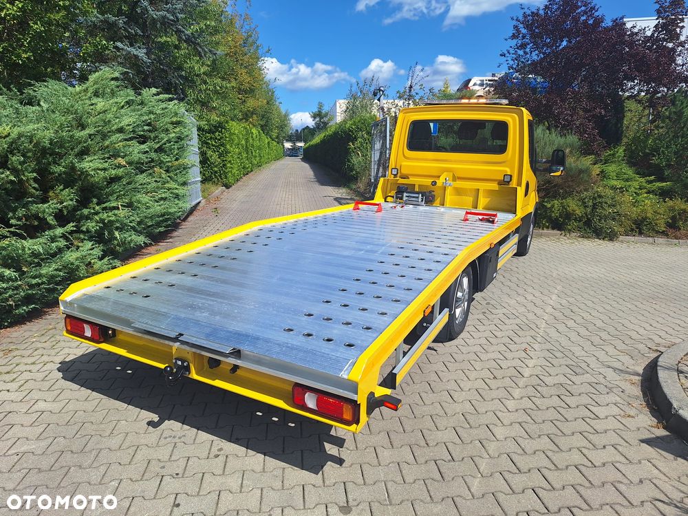 Iveco DAILY 35S21A8P - 13