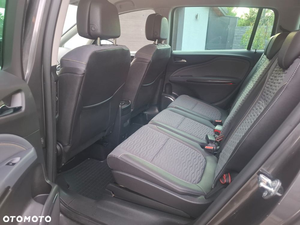 Opel Zafira 1.4 T Cosmo EcoFLEX S&S EU6 - 12