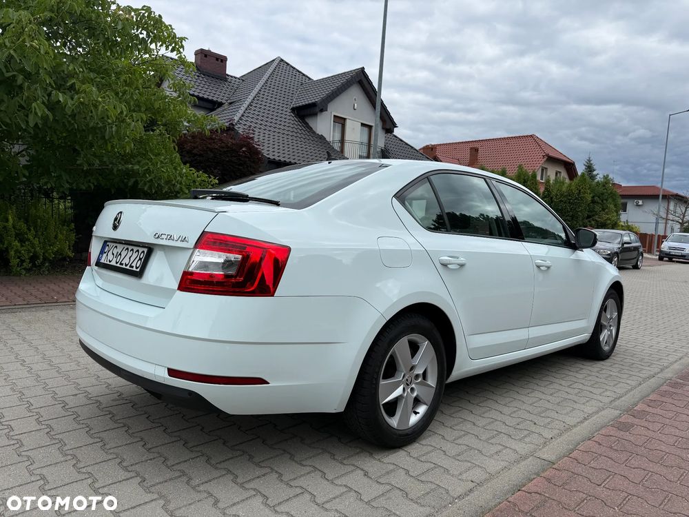 Skoda Octavia 2.0 TDI Style - 5