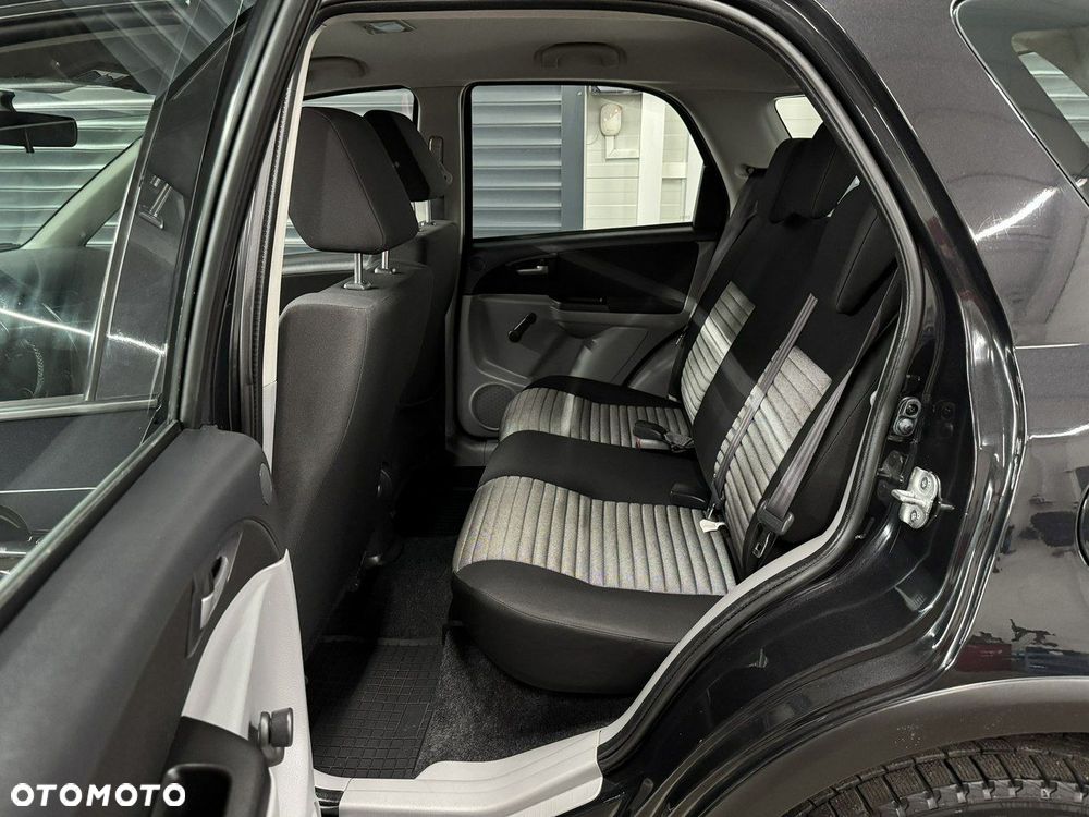 Suzuki SX4 - 17