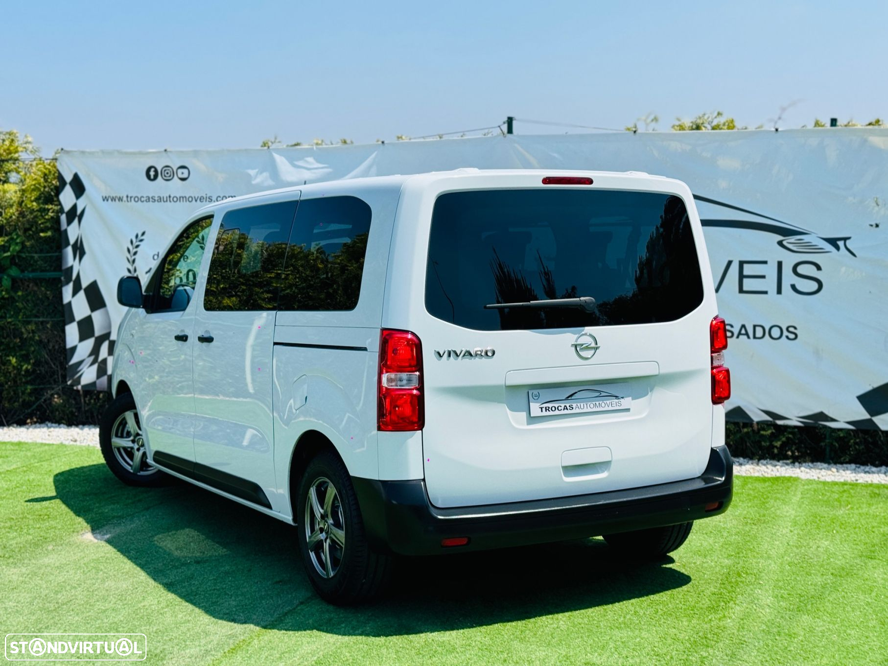 Opel Vivaro 1.5 CDTi L3H1 Essentia Inc - 41