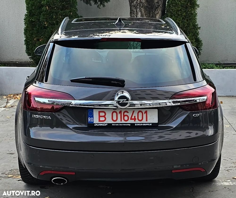 Opel Insignia 2.0 CDTI ecoFLEX Start/Stop Business Innovation - 11