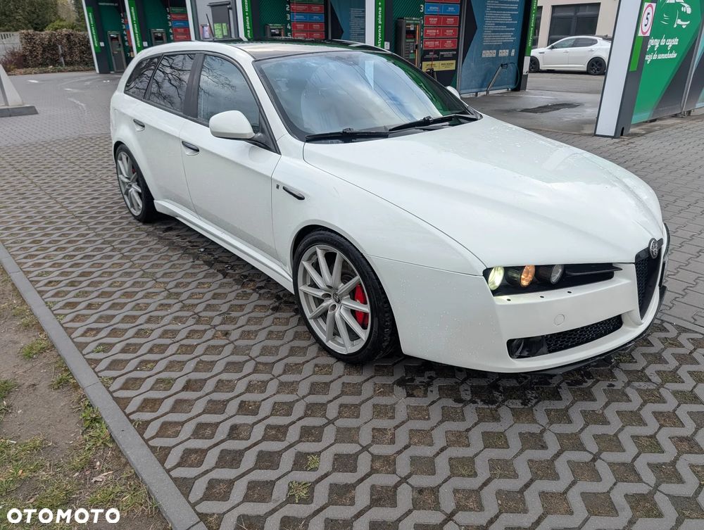 Alfa Romeo 159 - 1