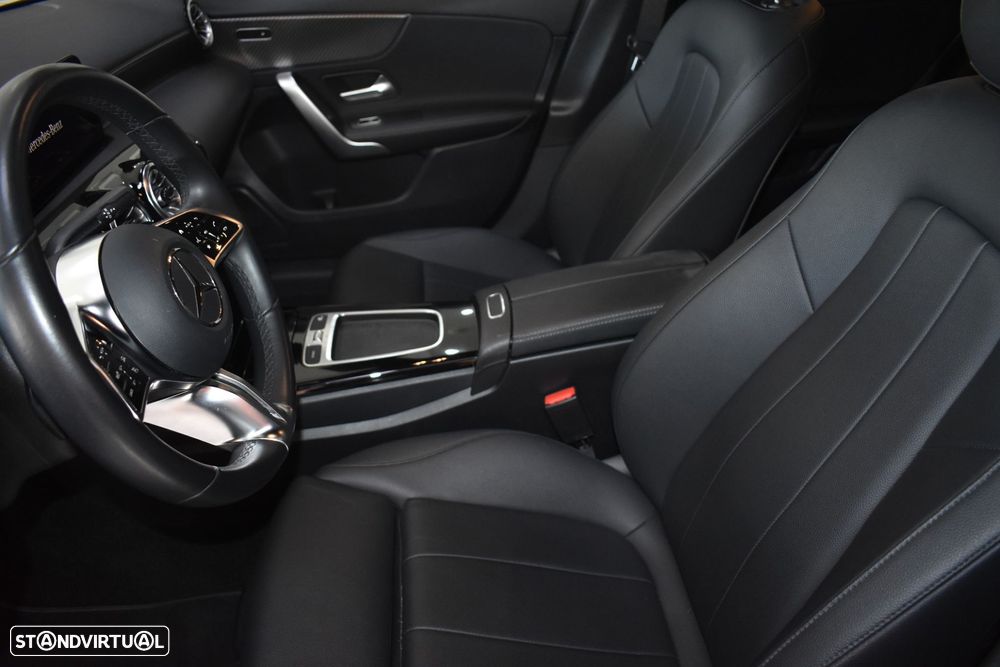 Mercedes-Benz A 250 - 20