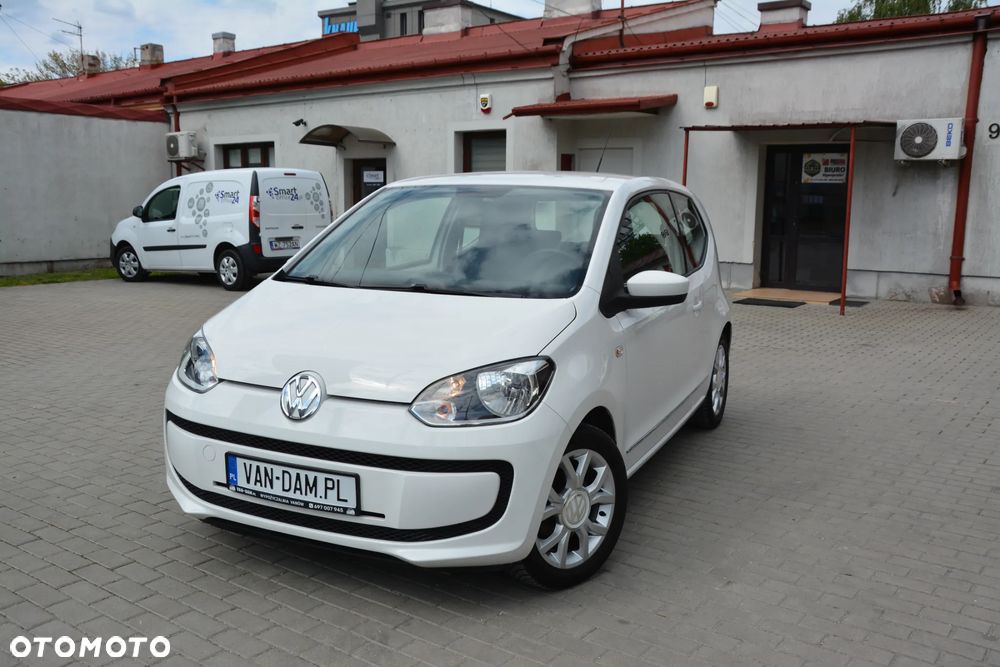 Volkswagen up! (BlueMotion Technology) move
