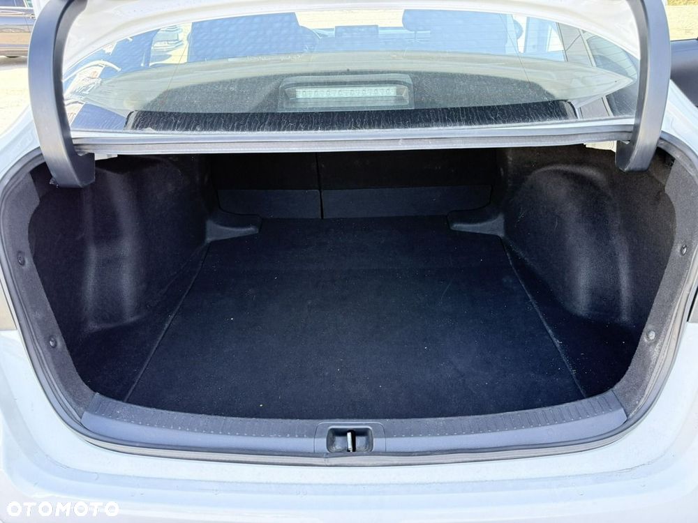 Toyota Corolla 1.5 Comfort - 29
