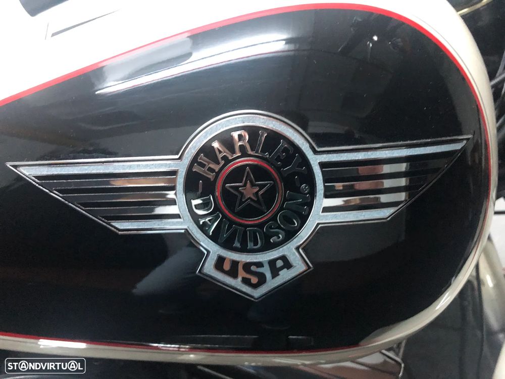Harley-Davidson FLST FLSTN HERITAGE SOFTAIL NOSTALGIA - 10