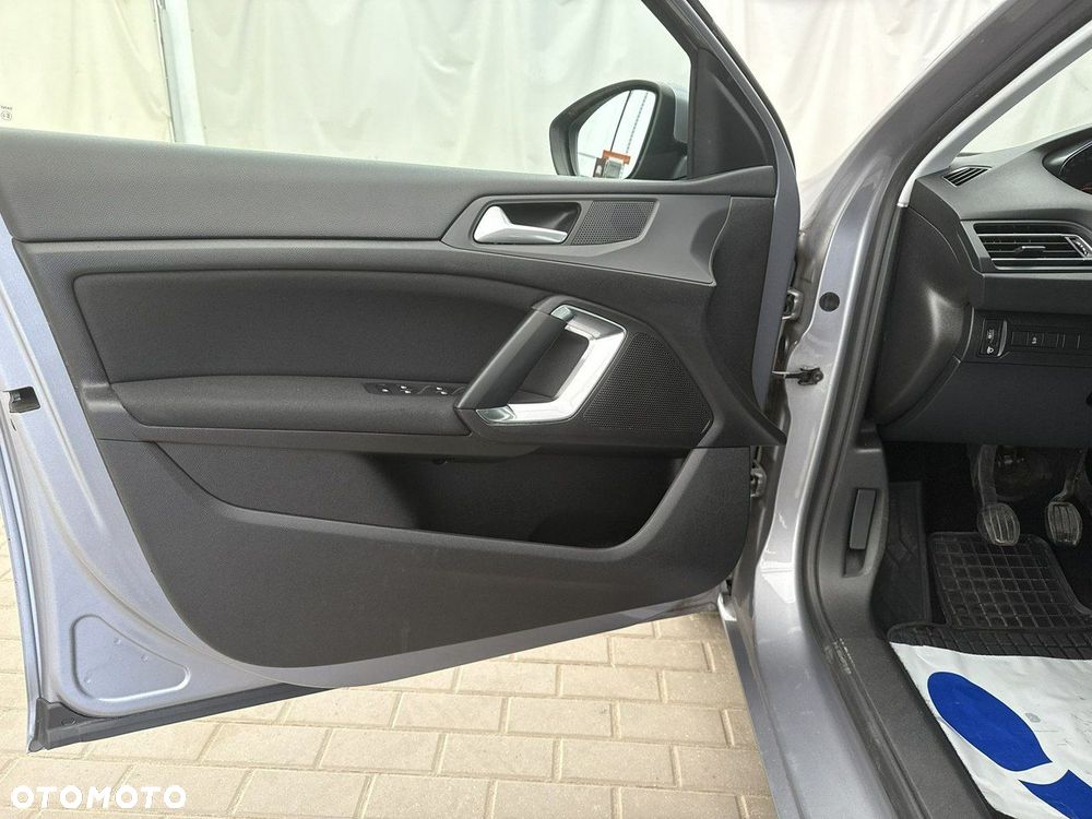 Peugeot 308 - 11