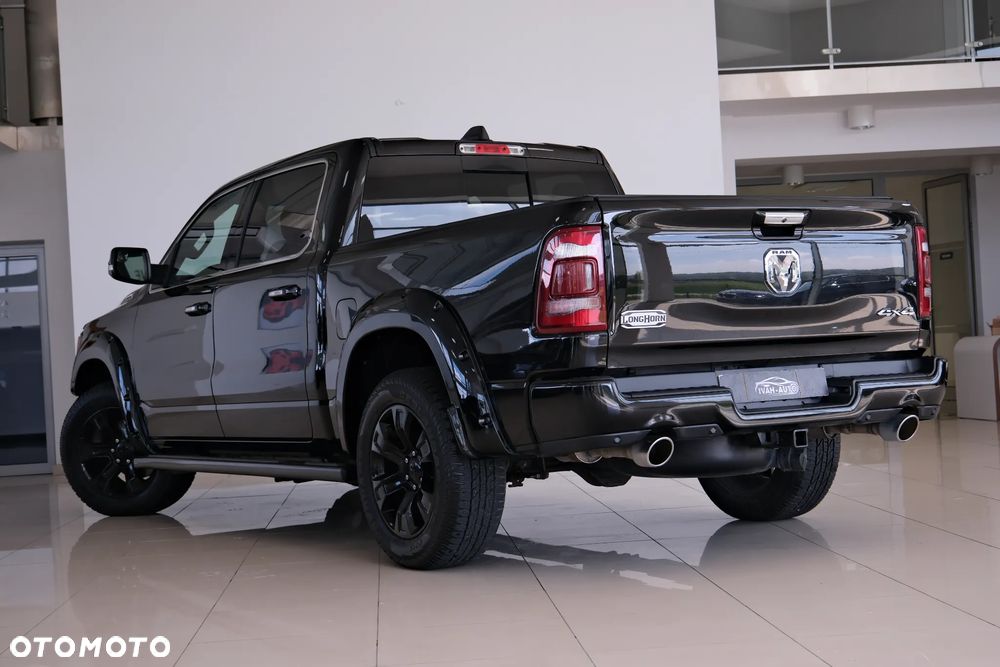 RAM 1500 Crew Cab Longhorn - 17