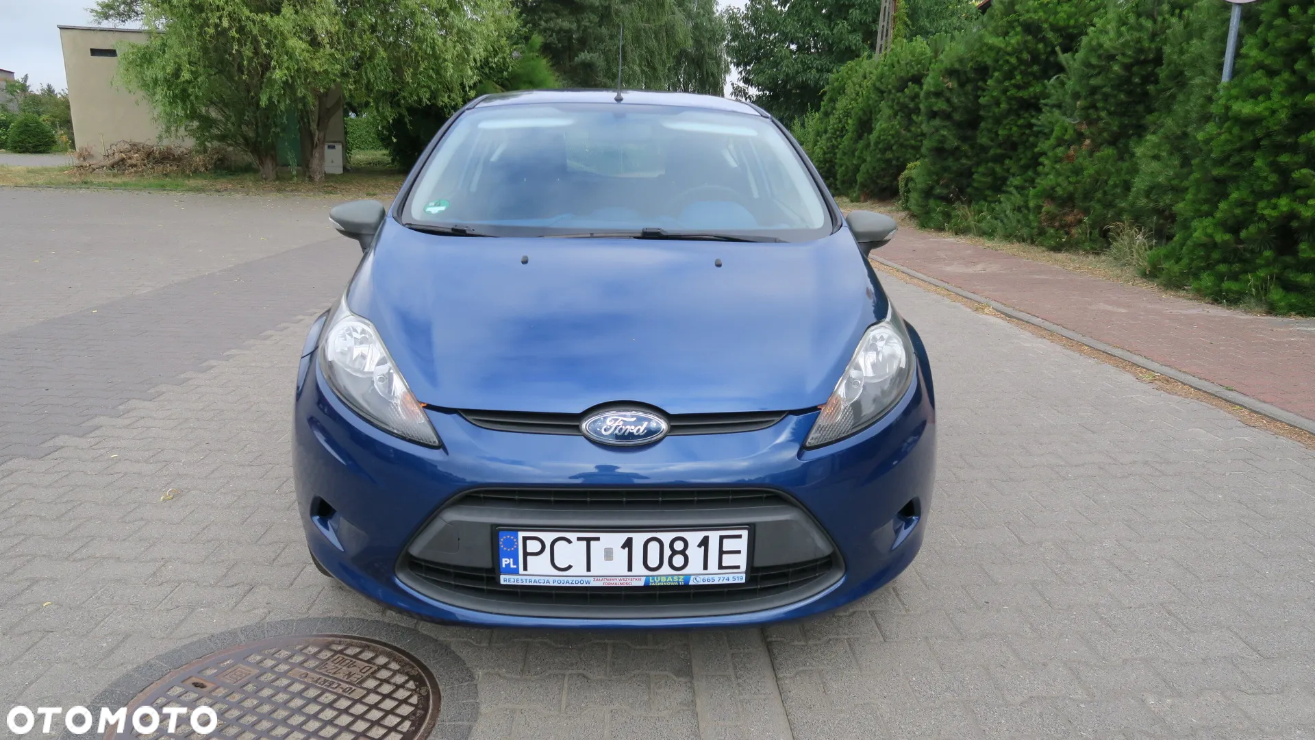 Ford Fiesta 1.4 Ambiente - 2