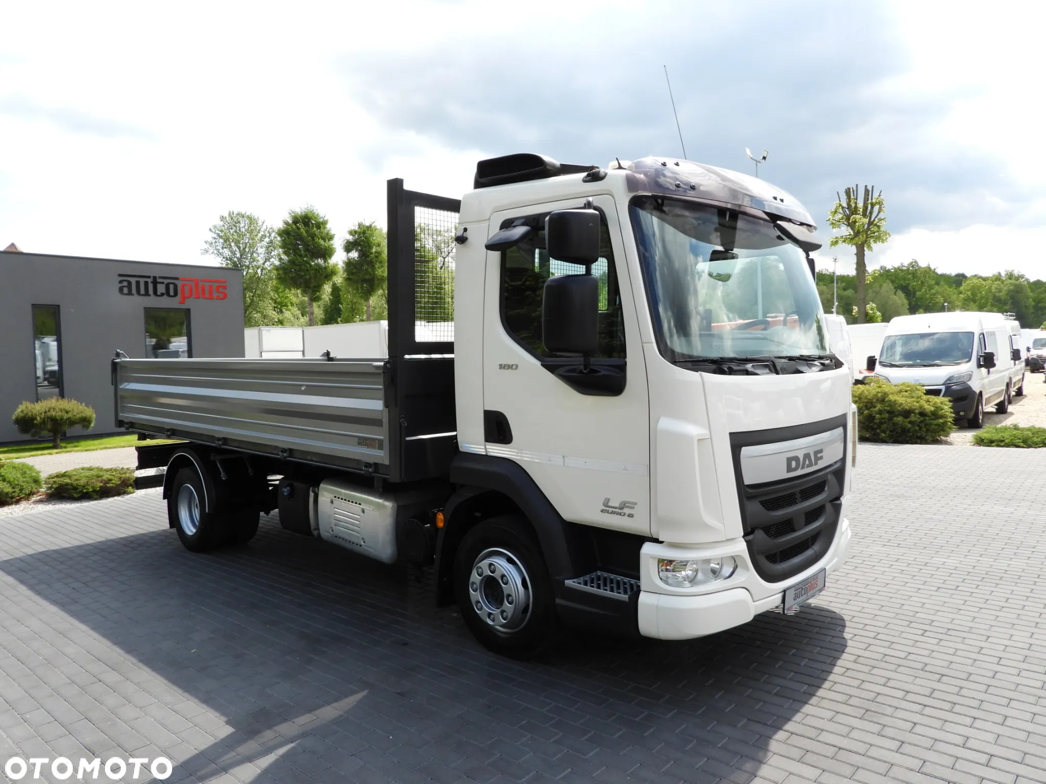 DAF LF 180 WYWROTKA TRÓJSTRONNA TEMPOMAT LEDY AUTOMAT BLIŹNIACZE KOŁA KLIMATYZACJA 180KM [ 435885 ] - 5