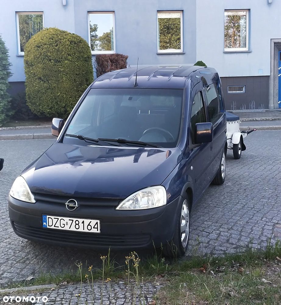 Opel Combo Tour - 2