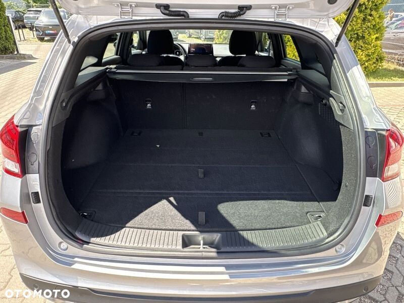 Hyundai i30 1.5 T-GDI 48V Smart DCT - 12