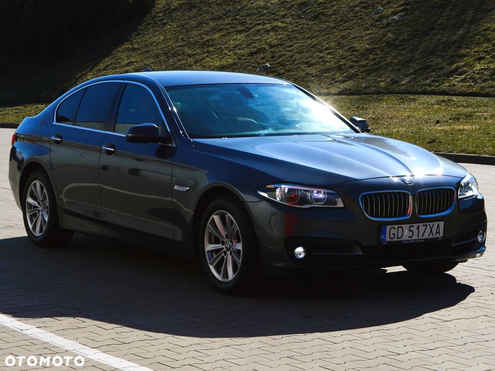 BMW Seria 5 520d xDrive Luxury Line sport - 3
