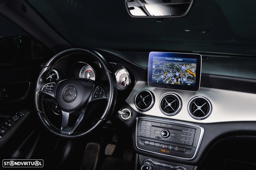 Mercedes-Benz CLA 200 Shooting Brake d - 11