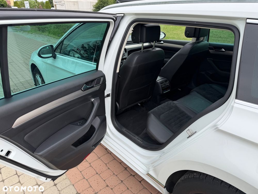 Volkswagen Passat 2.0 TDI BMT Highline - 16