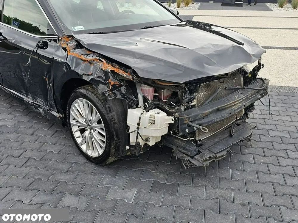 Toyota Camry 2.5 Hybrid Prestige CVT - 12