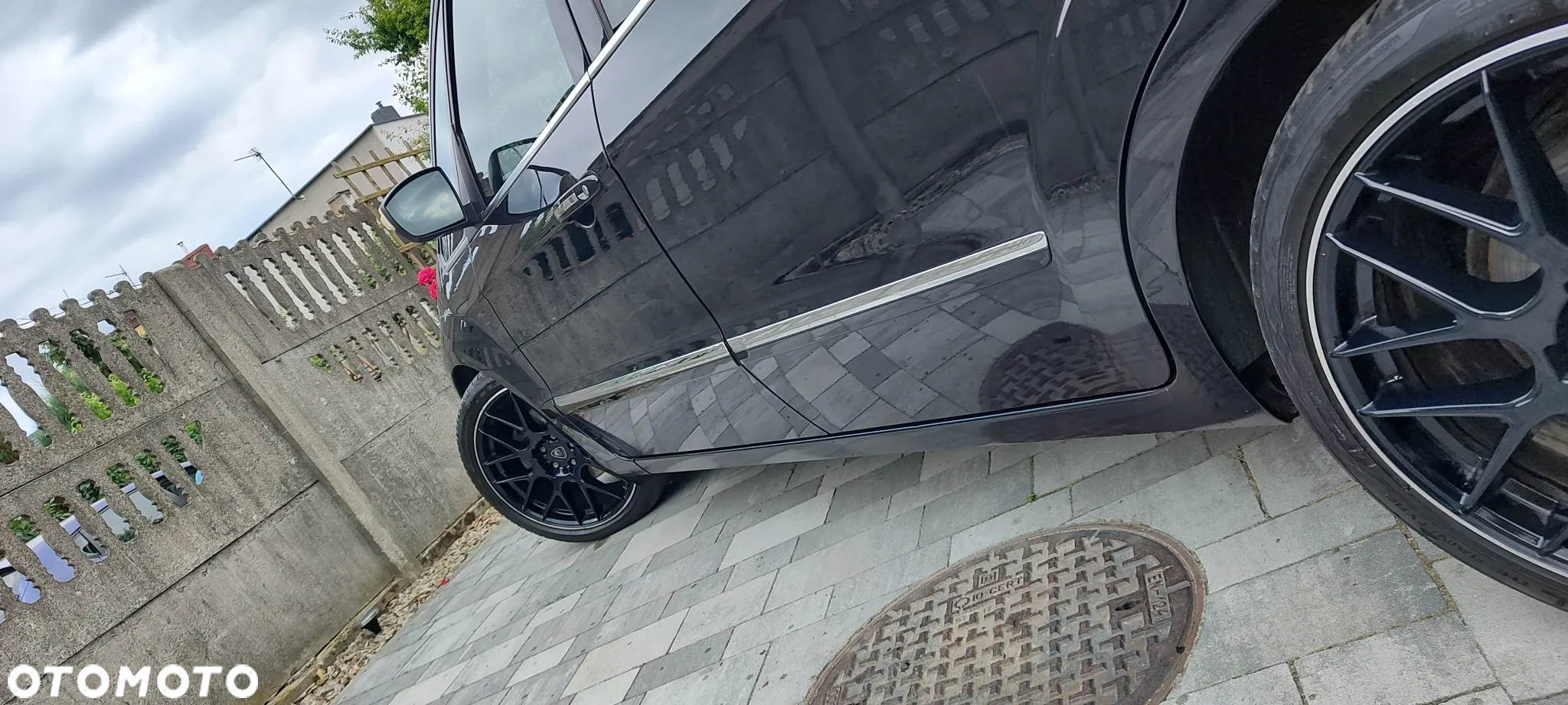 Ford Galaxy 2.0 TDCi DPF Ghia - 13