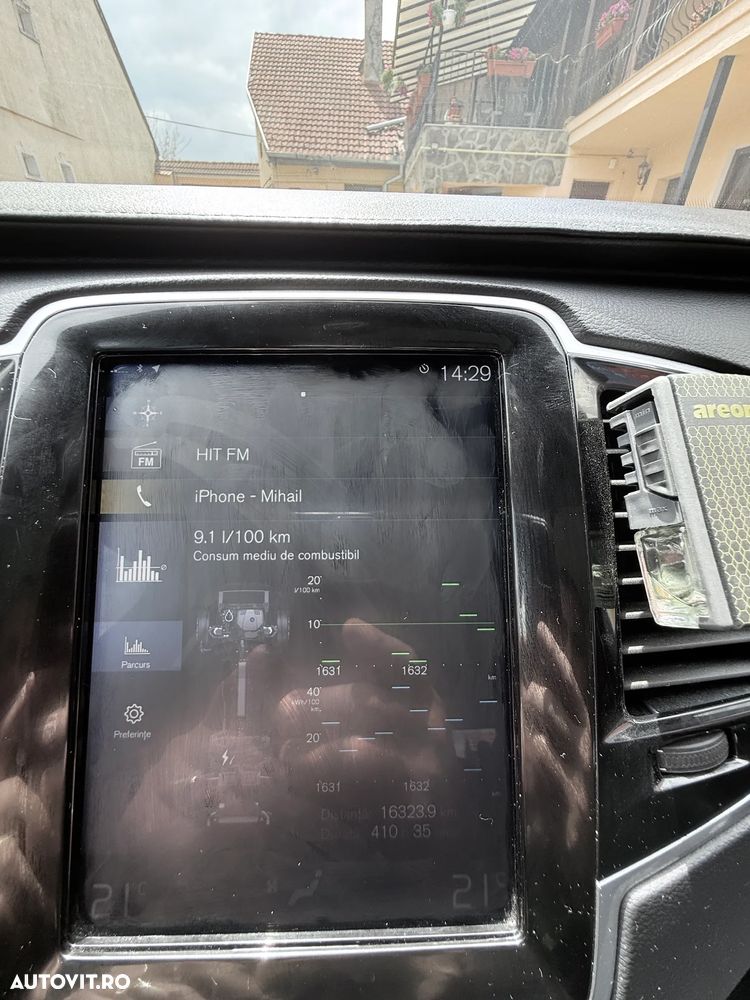 Volvo XC 90 - 8