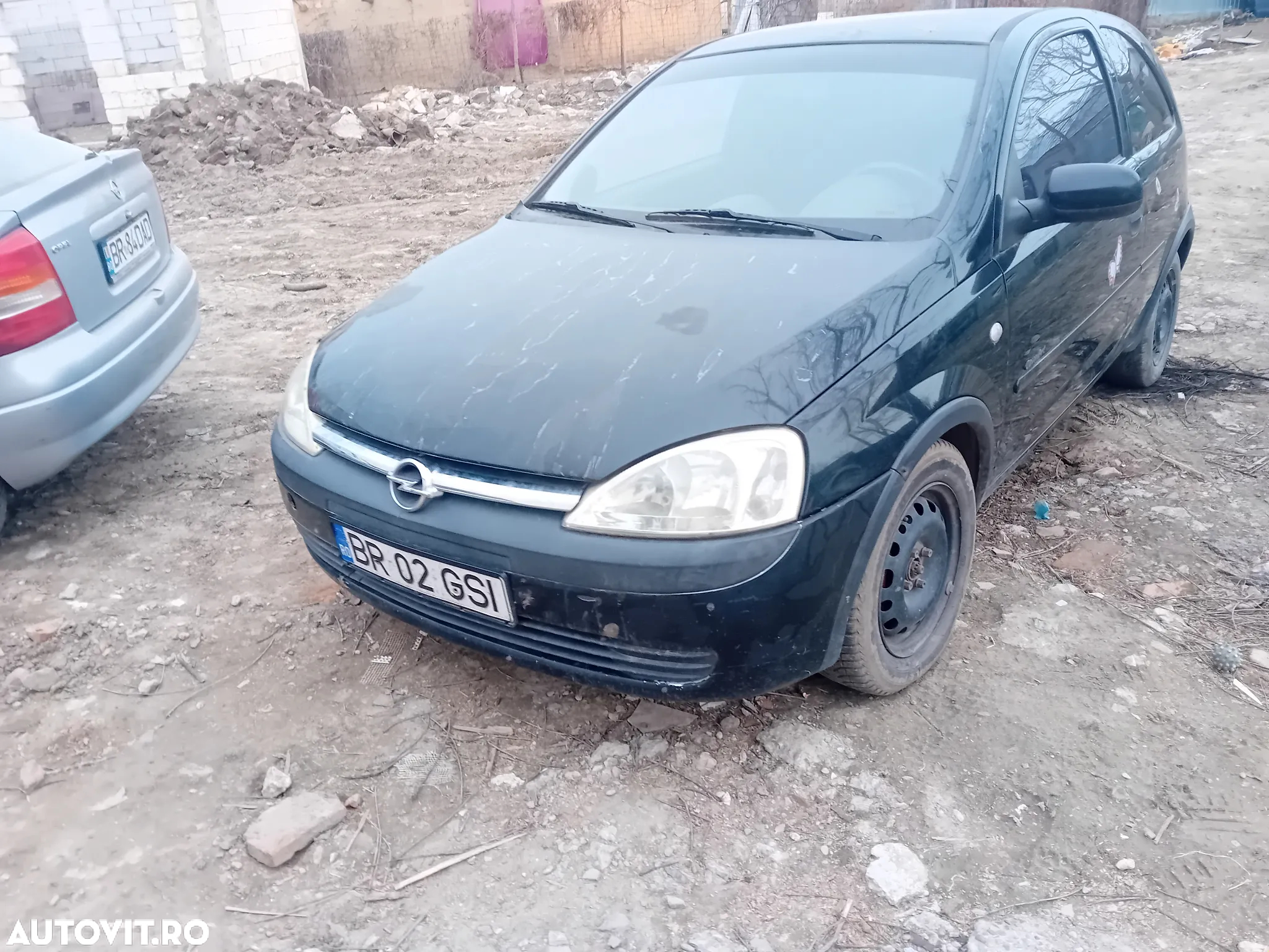 Dezmembrez opel corsa c - 8