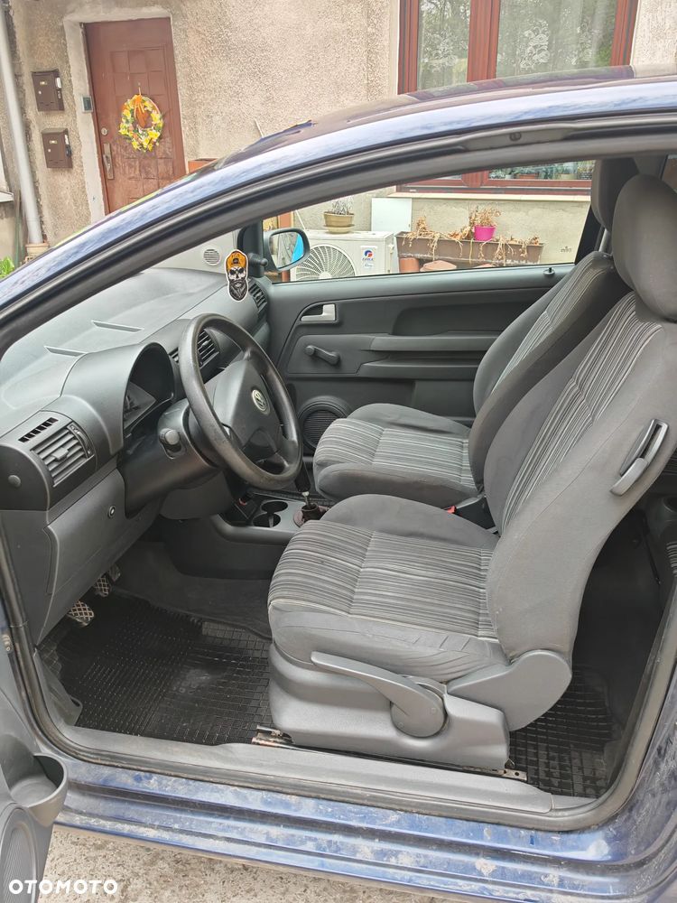 Volkswagen Fox 1.2 - 20