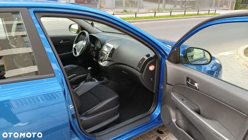 Hyundai i30 1.6 CRDi Style - 12