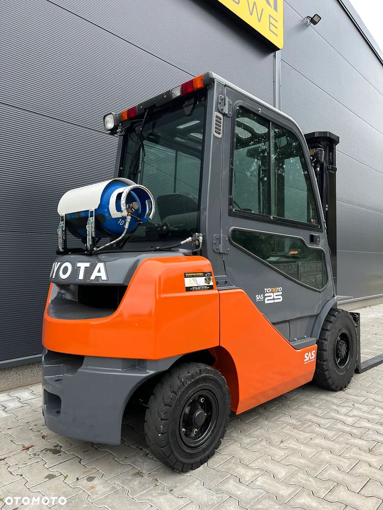 Toyota 02-8FGF25 - 6