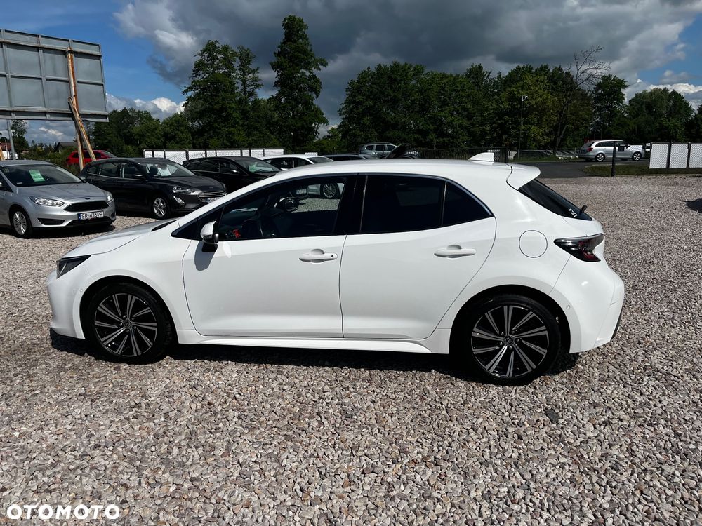 Toyota Corolla - 4