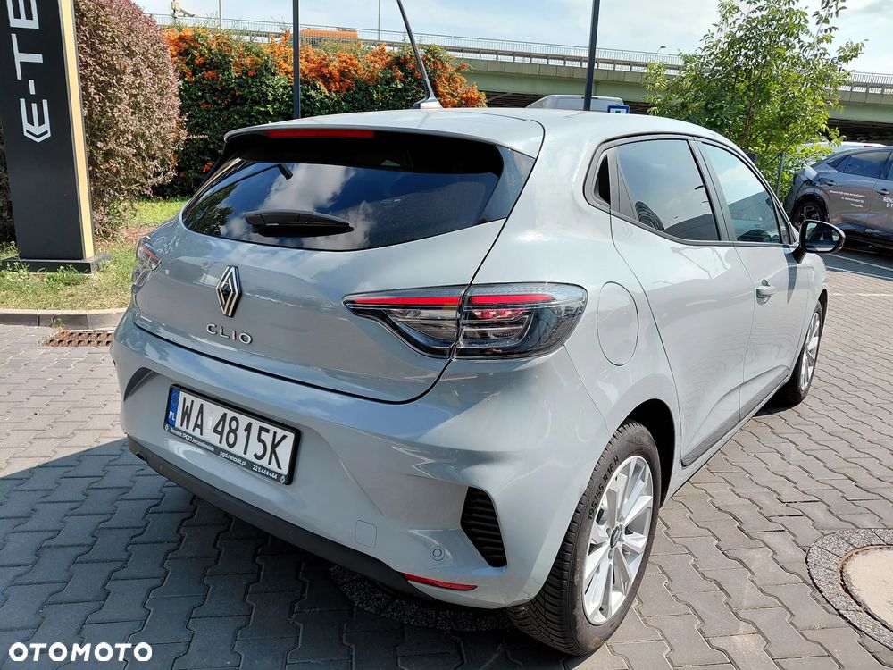 Renault Clio - 6