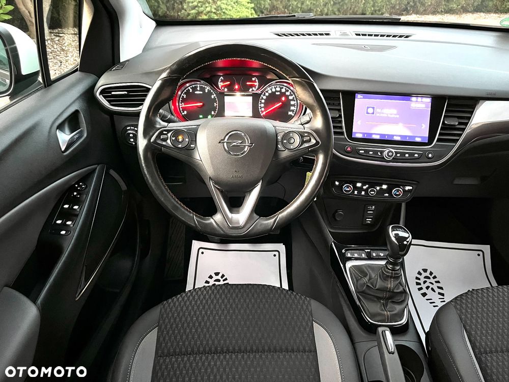 Opel Crossland X - 26
