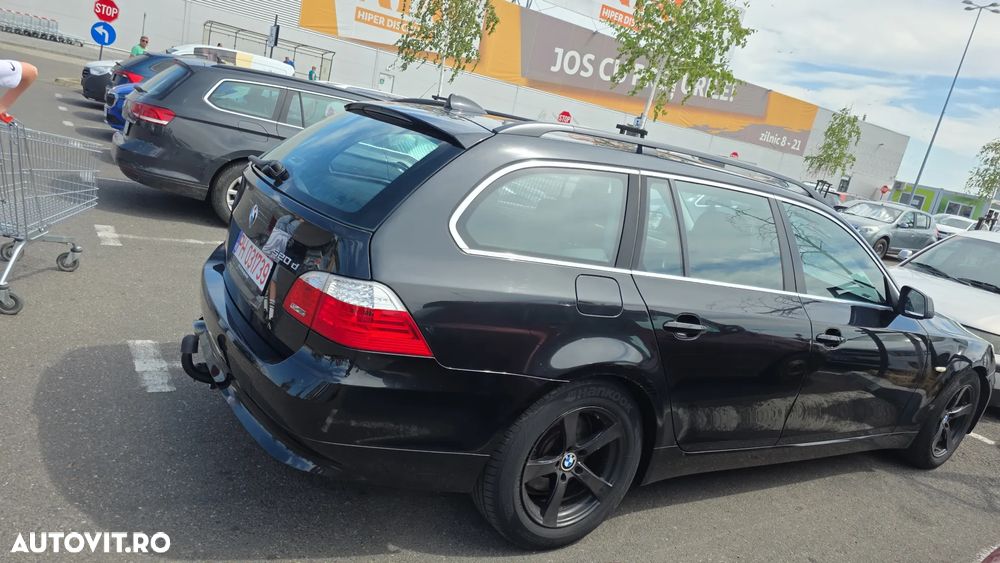 BMW Seria 5 520d Touring - 4