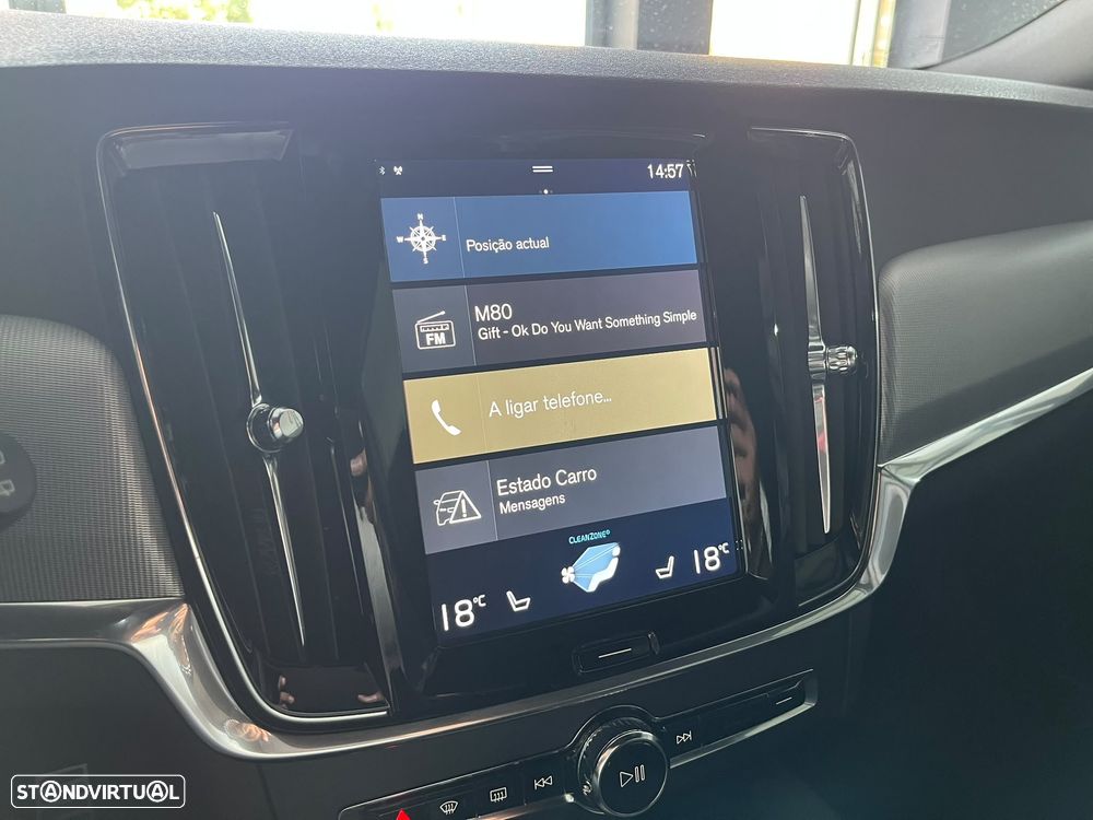 Volvo V90 D4 Geartronic R Design - 24