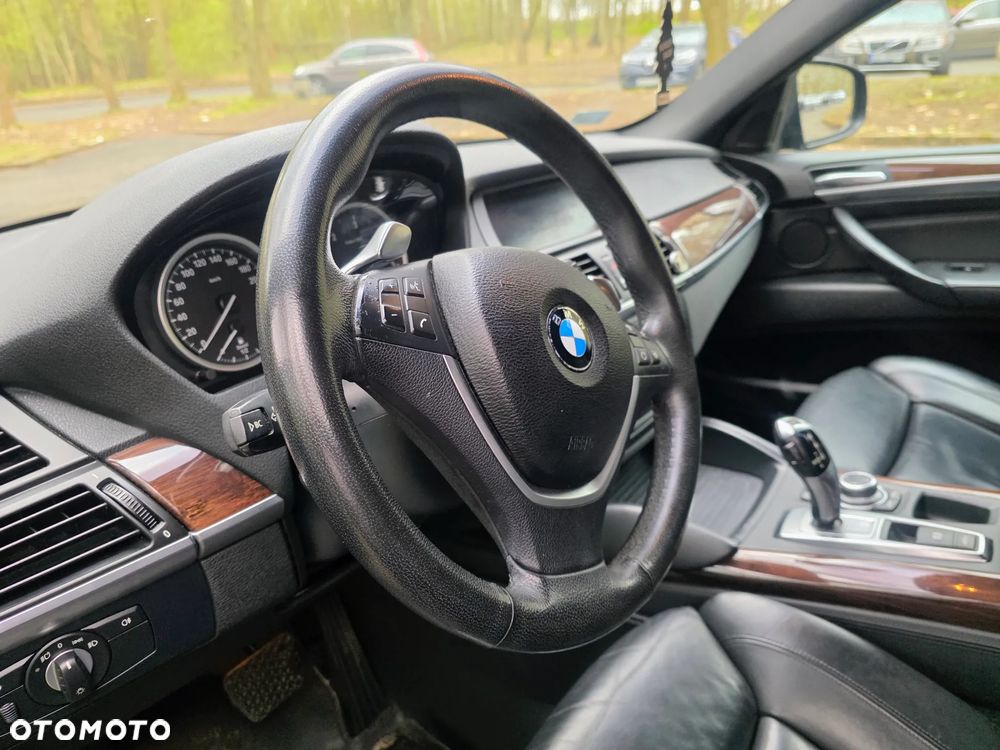 BMW X6 - 21