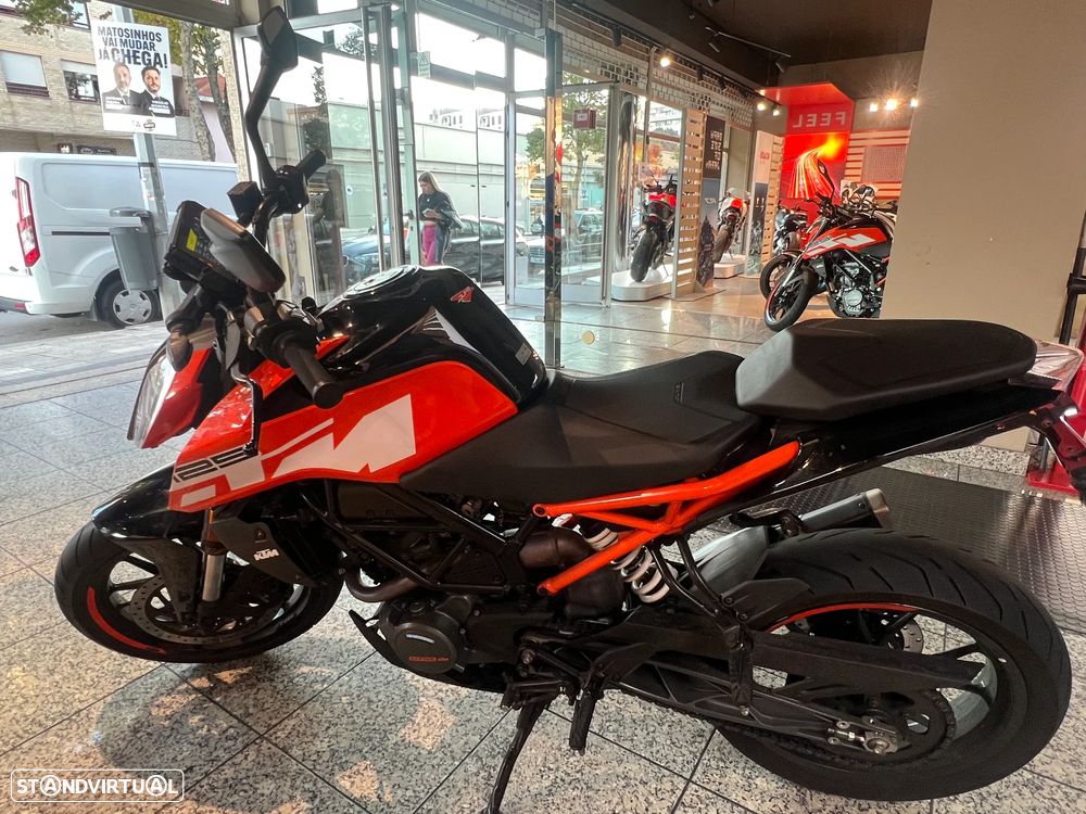 KTM Duke - 4