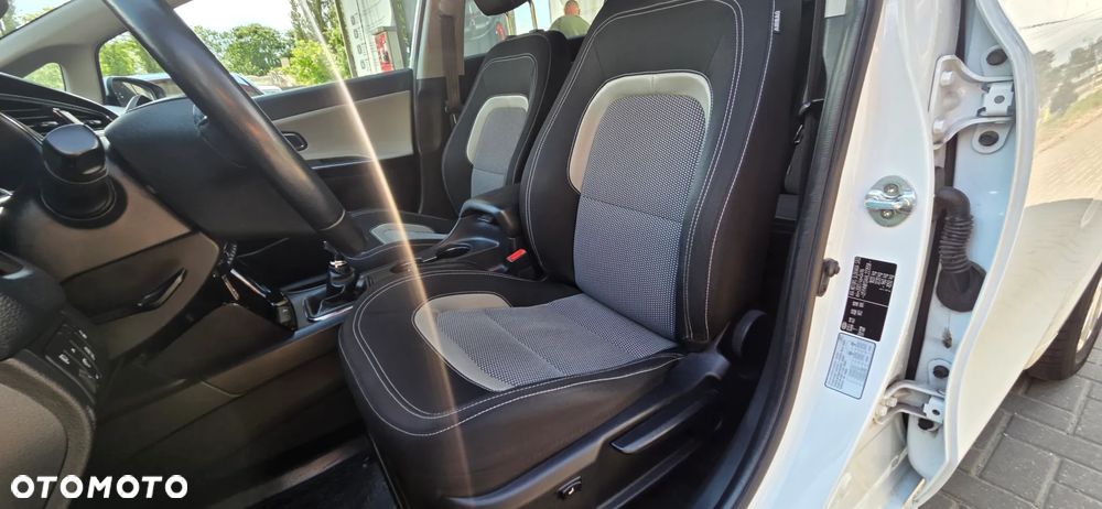 Kia Ceed 1.6 GDI Platinum Edition - 27