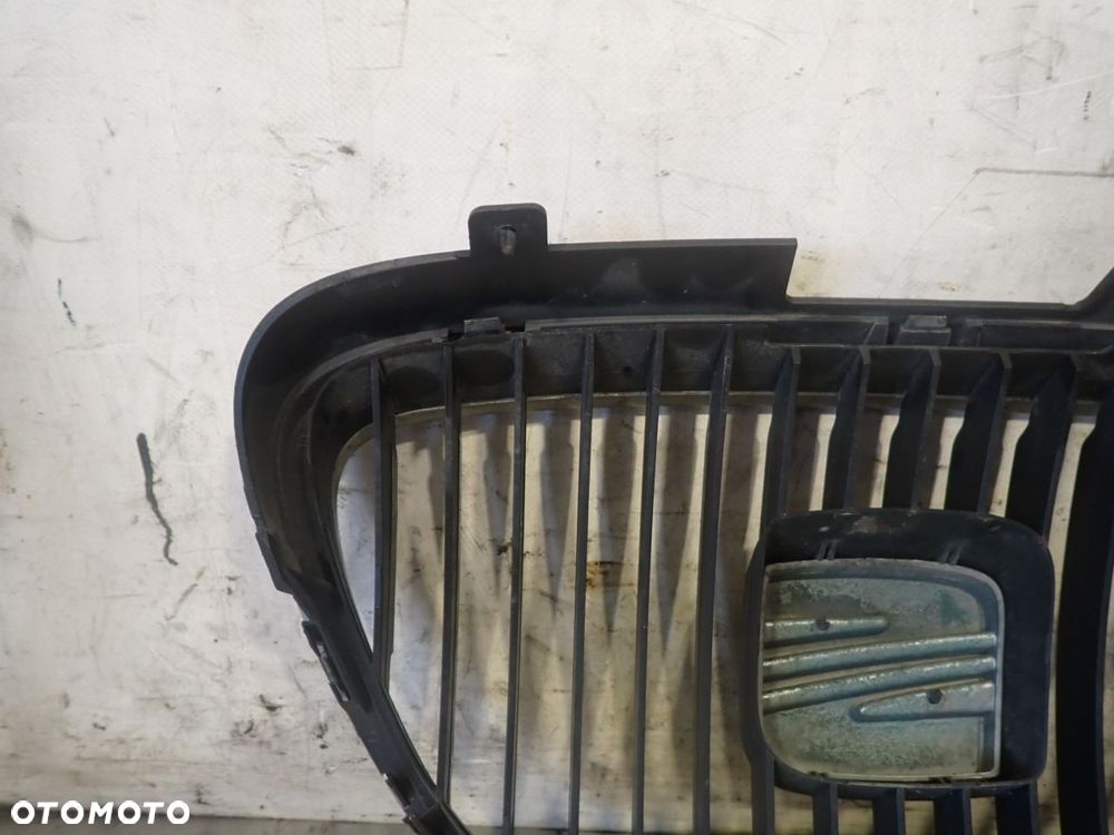 GRILL ATRAPA SEAT LEON II 2.0 - 7