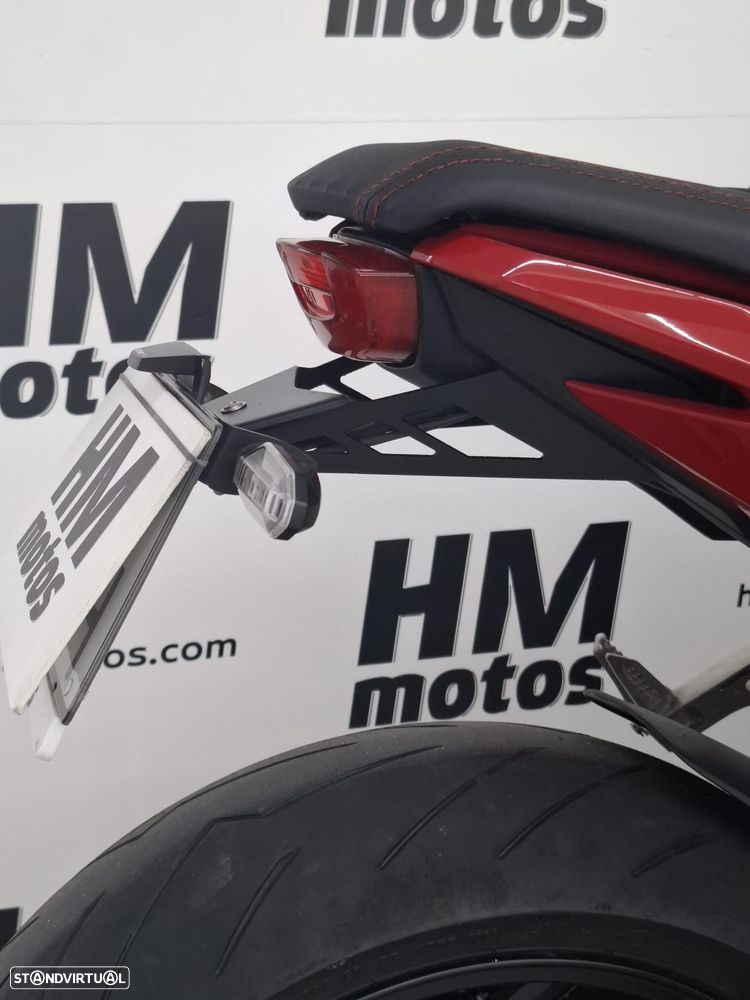 Honda CBR 650 R - 16