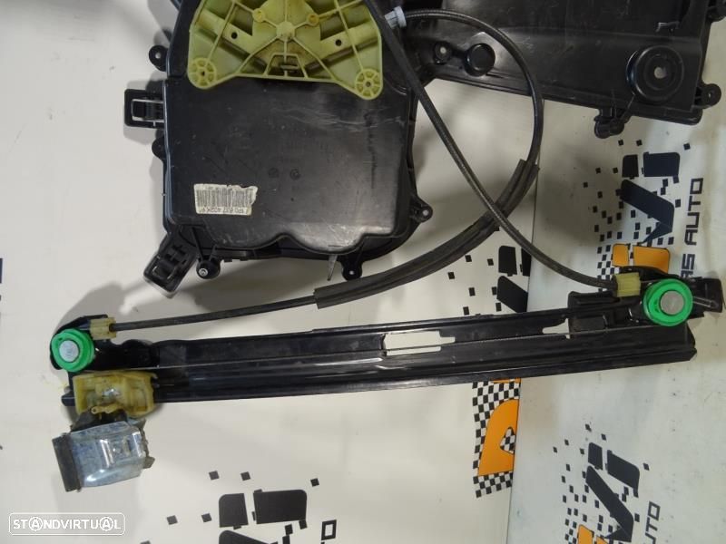 Elevador De Vidro Frente Direito Seat Leon (1P1)  1P0867436 / 1P083740 - 5
