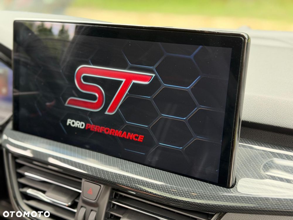 Ford Focus 2.3 EcoBoost ST X - 17