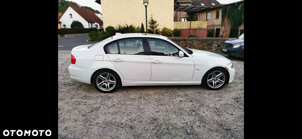 BMW Seria 3 - 13