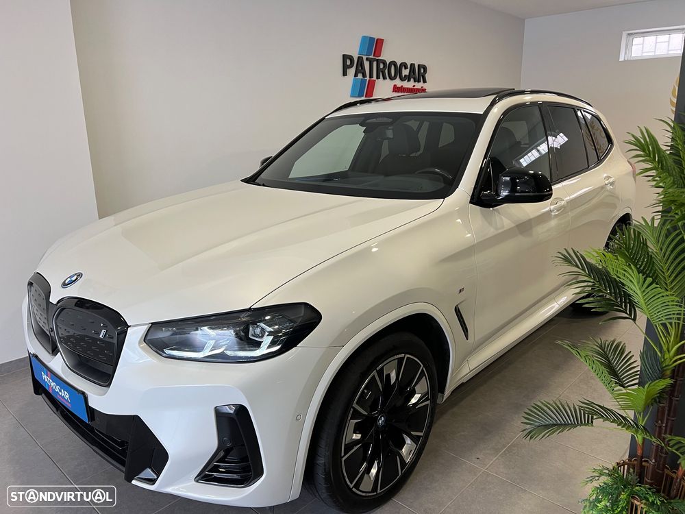 BMW iX3 M Sport Impressive - 3