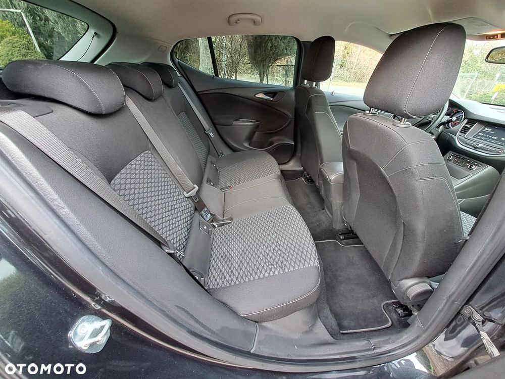 Opel Astra - 8