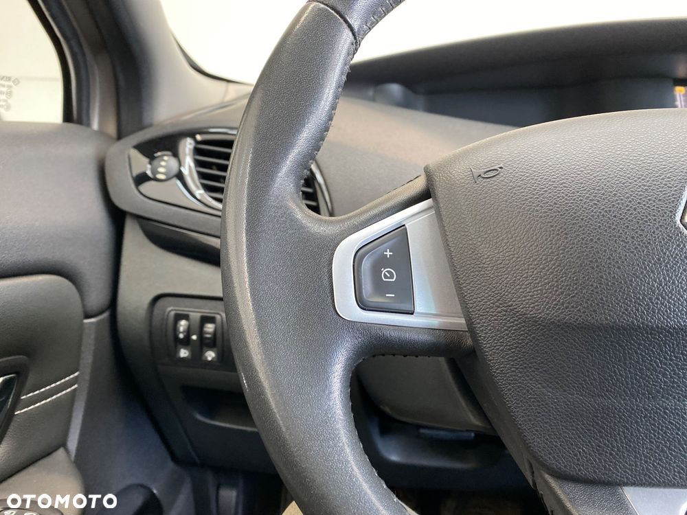 Renault Scenic 1.2 TCe Energy Intens - 23