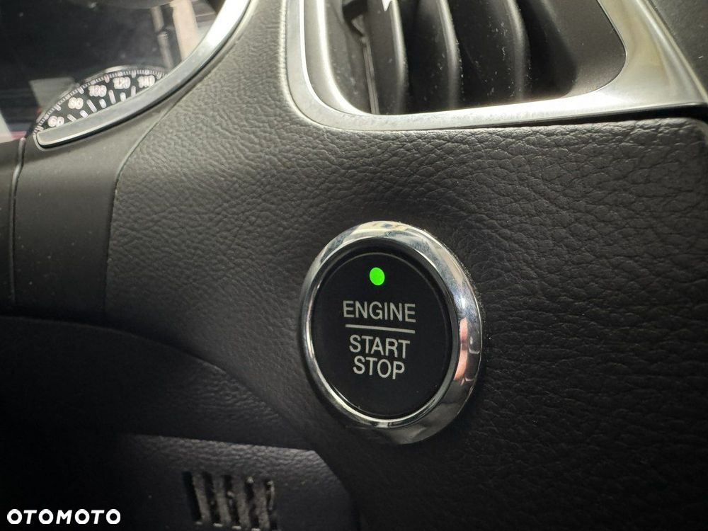 Ford S-Max 2.0 TDCi Titanium PowerShift - 28