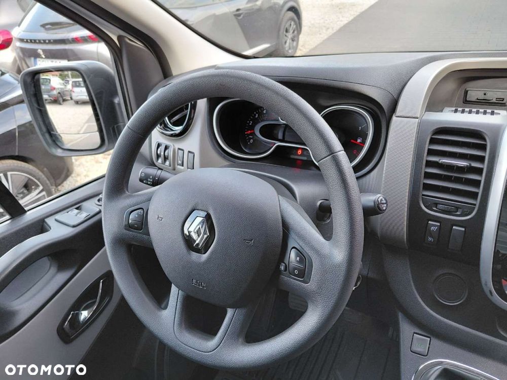 Renault TRAFIC - 17